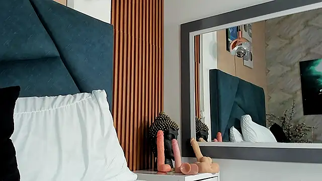 Ivy Spicy online show from January 13, 11:31 pm