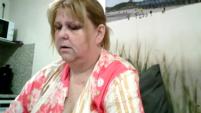 Sylviastar46 online show from March 15, 9:06 pm