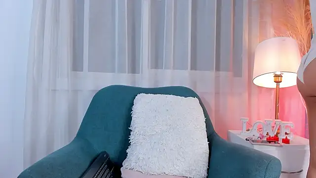 LahanaKimish online show from February 15, 4:15 am