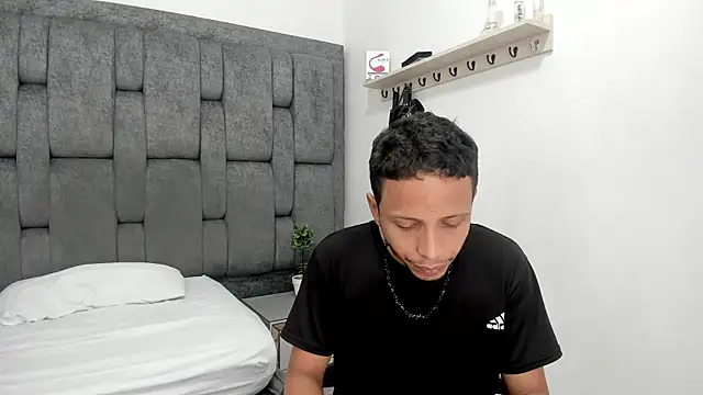 DamianandEva online show from July 28, 12:48 pm