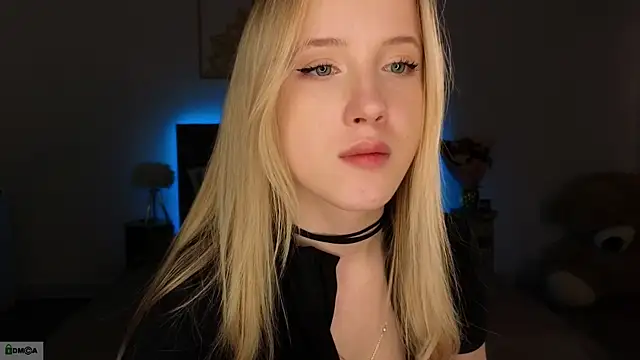 adele armass online show from February 14, 10:56 pm