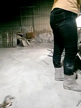 Drizzle-Rian online show from April 14, 1:16 am