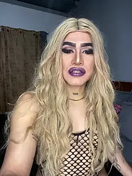 melani ferraraa  online show from April 6, 5:19 am