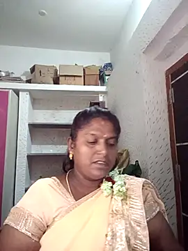 suganthi143 online show from November 20, 4:19 pm