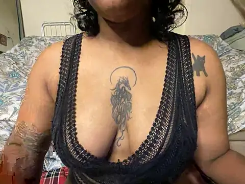 yourkingserver online show from April 27, 6:38 pm