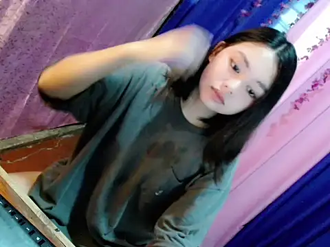 lustfullakim online show from November 28, 5:21 am