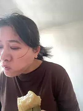 daaqnn online show from April 19, 1:05 am