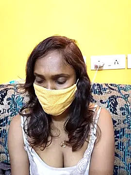 Queen-dhivya online show from April 10, 1:50 pm