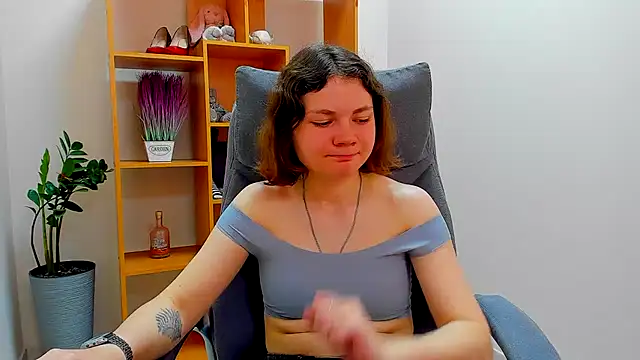 Stella-Maers online show from May 27, 7:27 am