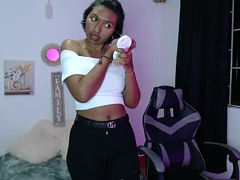 Samanta 777 online show from February 8, 4:05 am