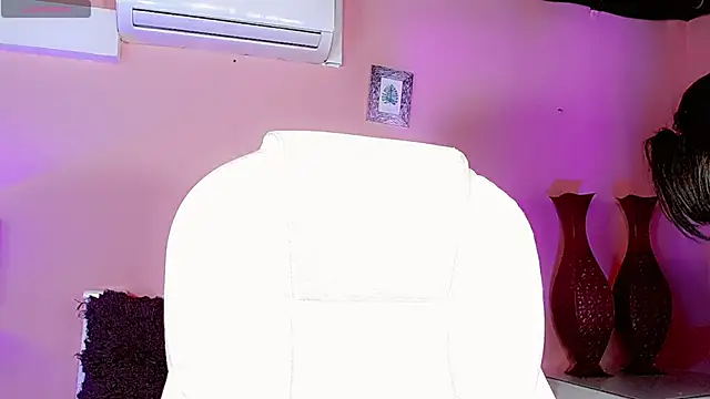 ClaudiaSophia online show from November 17, 11:44 am