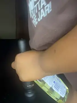 MiyaXo2 online show from April 17, 2:35 am