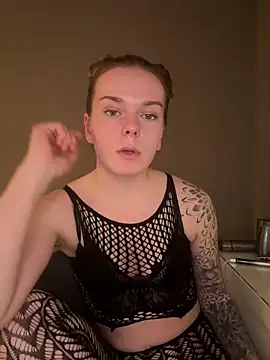 LisaFreierxx online show from February 23, 9:03 pm