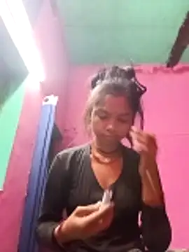 Rakhi singh online show from December 13, 10:59 pm