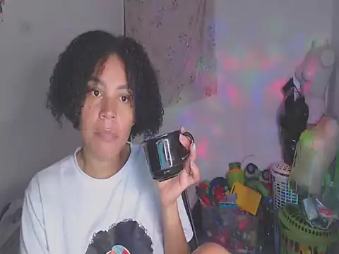 shayna cute online show from May 27, 1:57 am
