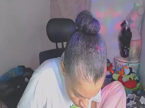 shayna cute online show from May 29, 2:31 am