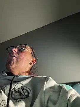 Angel-LinaX online show from January 31, 9:46 pm