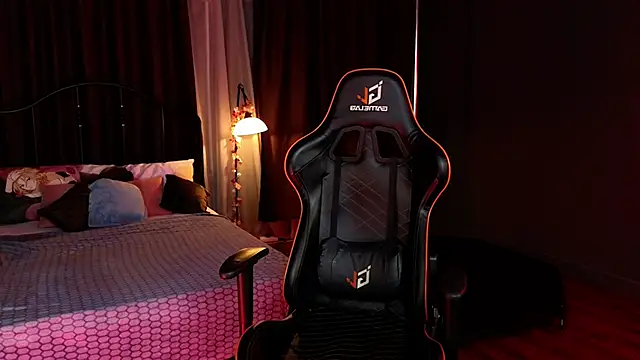 AriettaHeart online show from March 3, 4:24 pm