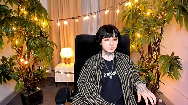 MarianCarter online show from November 22, 1:36 pm