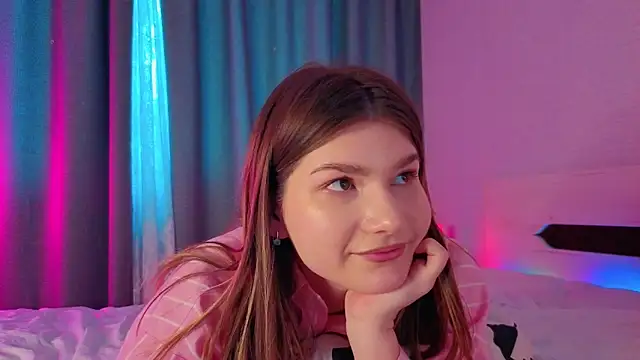 WilmaJohnson online show from February 16, 9:31 am