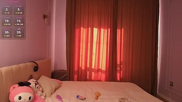 lihnpham online show from April 27, 3:36 am