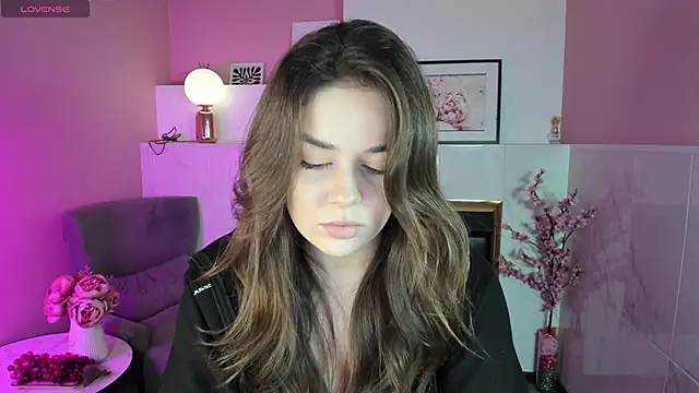 melanie neal online show from November 8, 8:47 pm