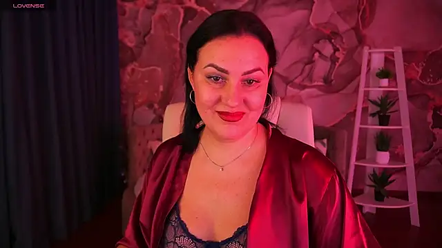 VelvetLuck online show from December 16, 3:51 pm