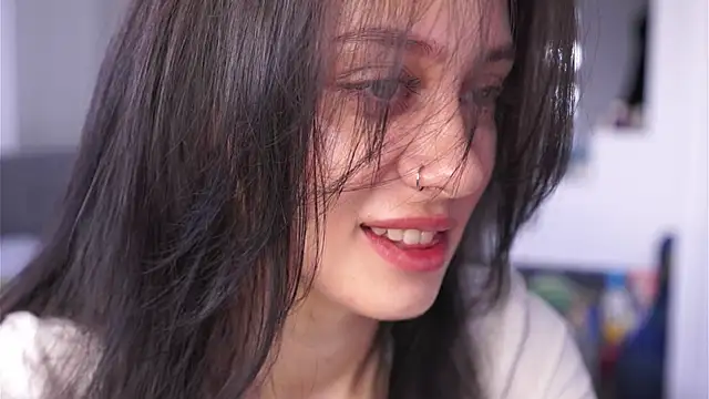 MarvisKuhIo online show from November 14, 5:51 am