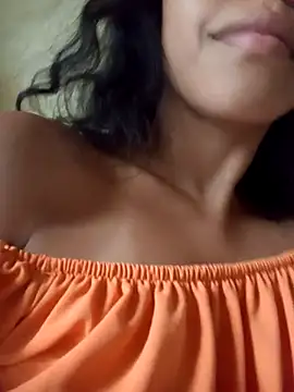 Morenaizzy online show from November 4, 6:24 pm