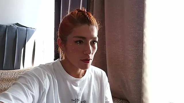 Xeena  online show from November 21, 6:43 pm