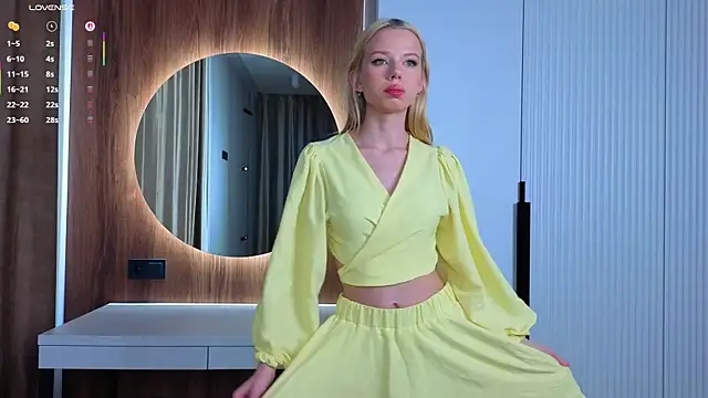 DorisCandelario online show from November 28, 3:26 pm