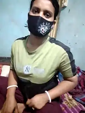 Hot8g online show from November 9, 5:09 pm