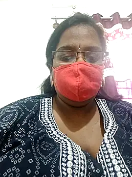 hootypriya online show from March 16, 6:50 am