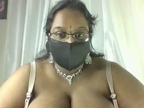 hootypriya online show from July 2, 2:45 pm
