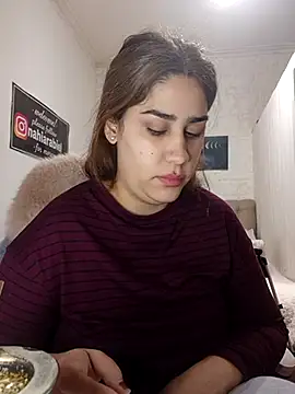 nahiarabiel33 online show from June 9, 4:39 pm