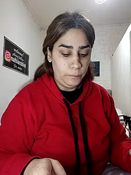 nahiarabiel33 online show from July 2, 4:13 pm