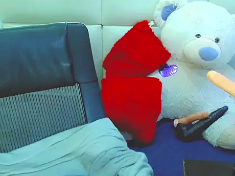 NharaBigCock online show from January 14, 7:19 pm