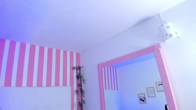 Emi Rosee online show from January 15, 12:44 pm