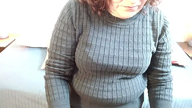 Rosalie Durand online show from May 28, 1:58 am