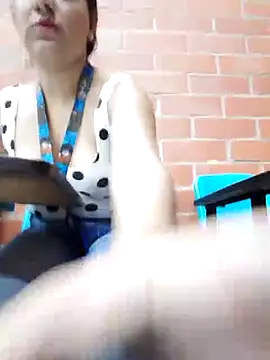 Celeste coquet online show from November 7, 11:42 pm