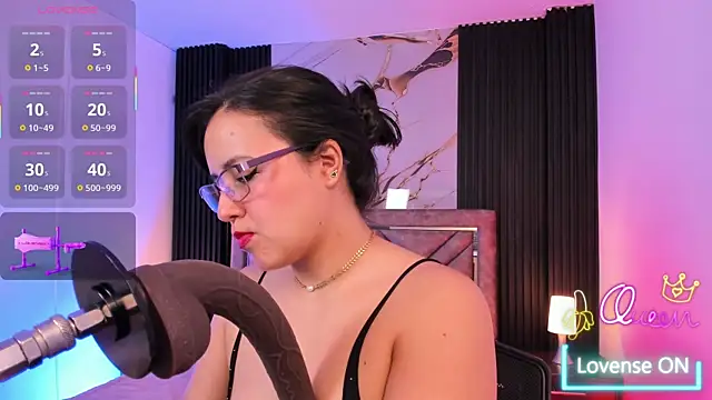 Lalalemoonds online show from June 7, 2:57 pm