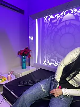 Victoria 14 online show from March 31, 3:28 am