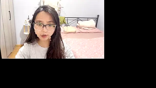 Hmm 0303 online show from March 8, 3:27 pm