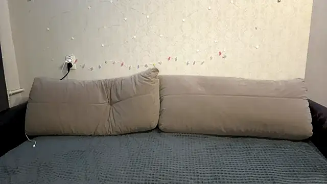 doublemuse online show from November 5, 5:07 pm