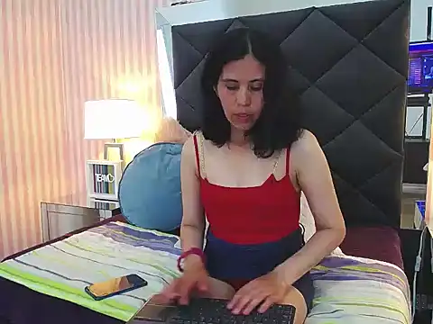 GiselaZivic online show from July 28, 7:39 pm