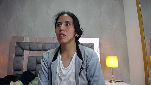 GiselaZivic online show from July 23, 8:06 pm