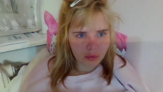 HornyElena online show from February 6, 6:00 pm