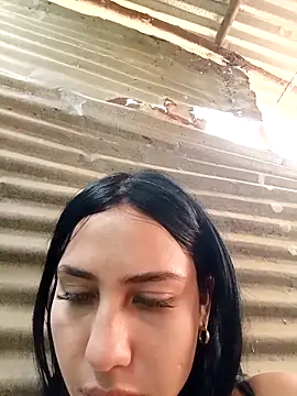 katalellahot03 online show from December 13, 8:37 pm