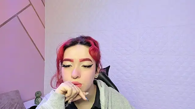 Dakkotta   online show from November 24, 2:41 pm