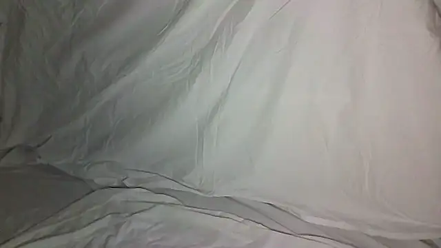 hotwoman25 online show from April 2, 2:42 am